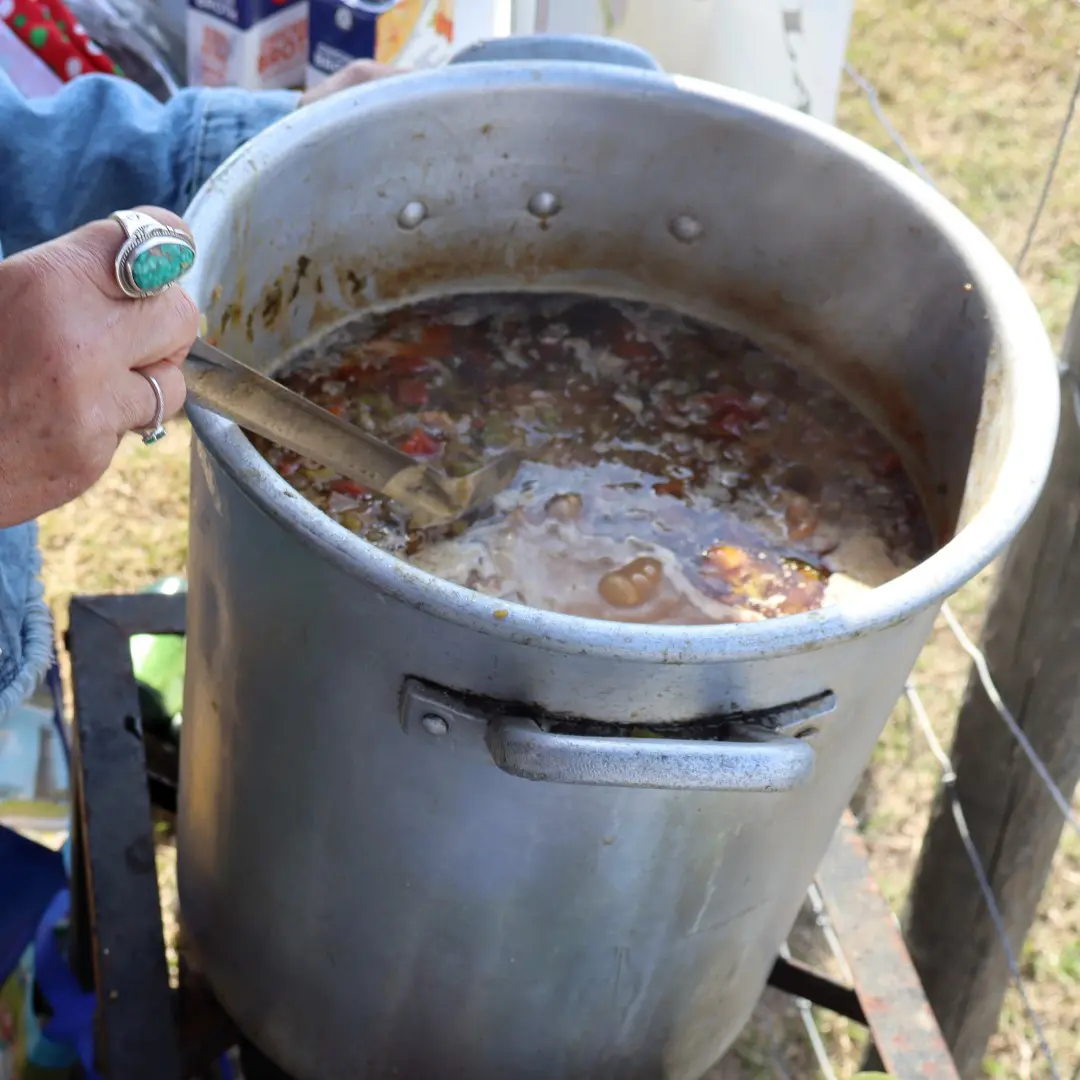crab gumbo cook-min